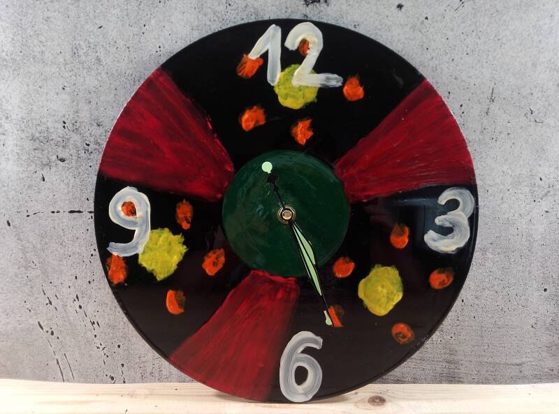 Alle Wege - Vinyl Deko mit Uhrwerk — Artikel auf Lager