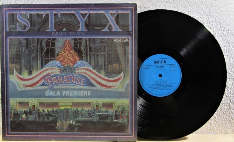 Styx - Paradise Theatre Amiga 8 55 963